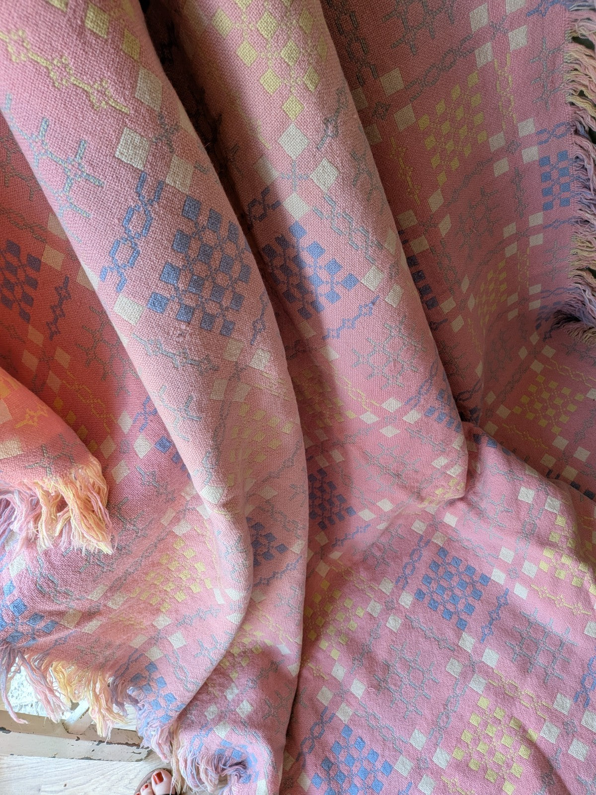 Welsh Wool Tapestry Blanket Throw Pink Blue Reversible Double 227cm x 156cm Vtg