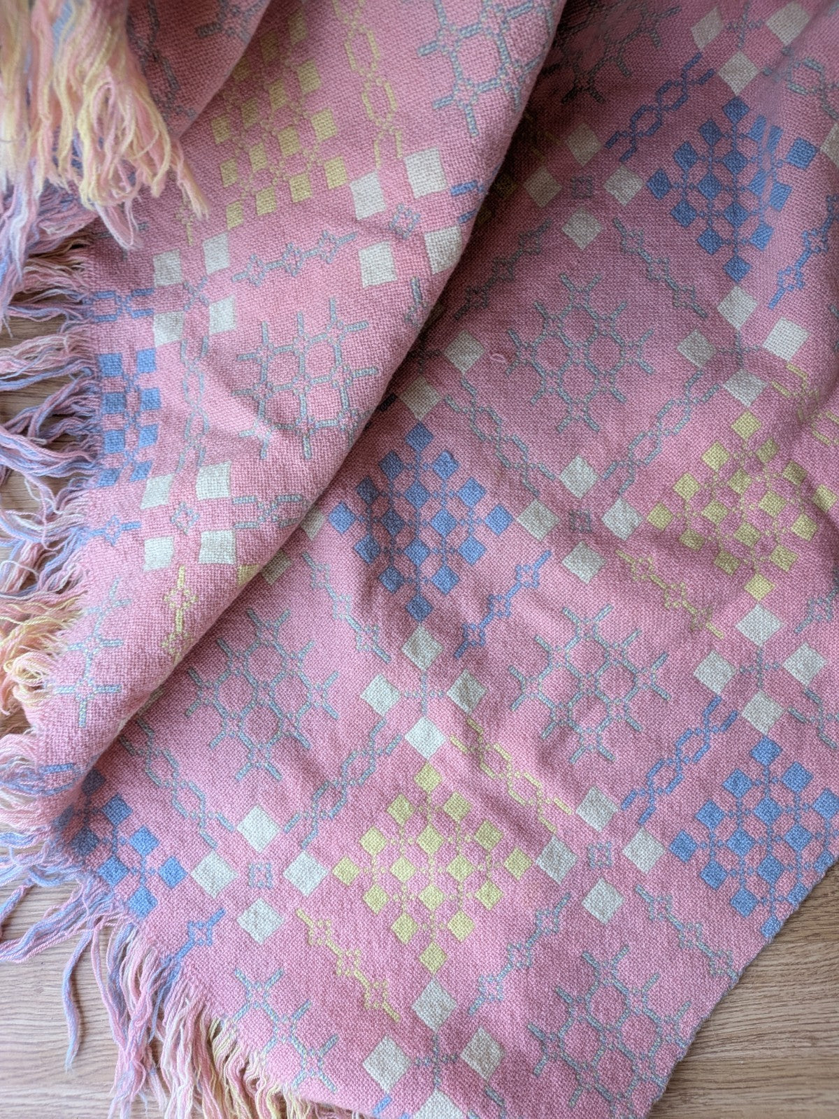 Welsh Wool Tapestry Blanket Throw Pink Blue Reversible Double 227cm x 156cm Vtg