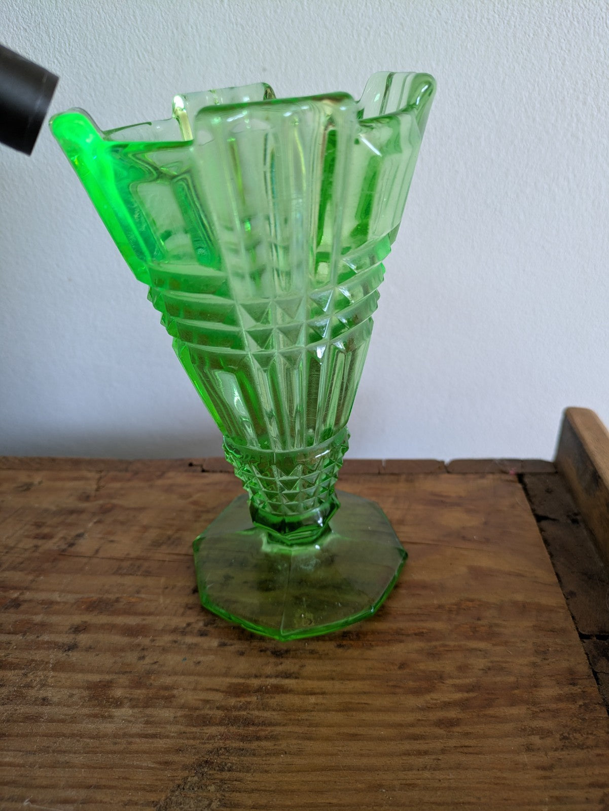 Uranium Green Glass Art Deco Vase c.1930s/40s  Vanity 15cm High Pedestal UV Glow