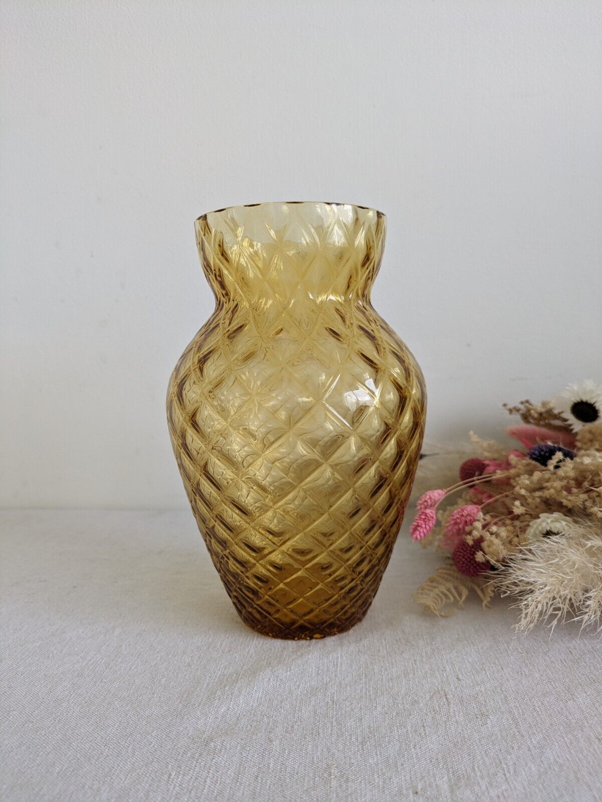 VINTAGE CZECH BOHEMIAN BORSKE SKLO CARO OPTICAL QUILT GLASS VASE AMBER YELLOW 