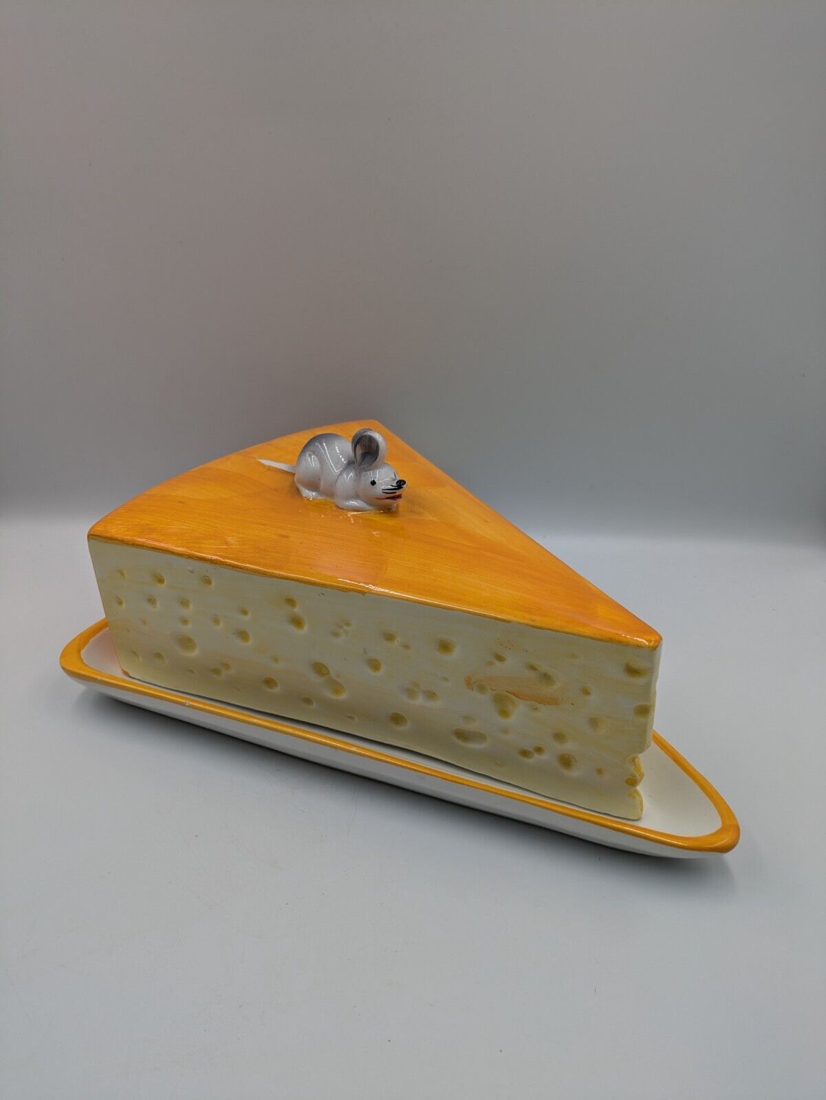 XL Italy Vintage Handmade Porcelain Ceramic Cheese Wedge Mouse Covered Dish Rare