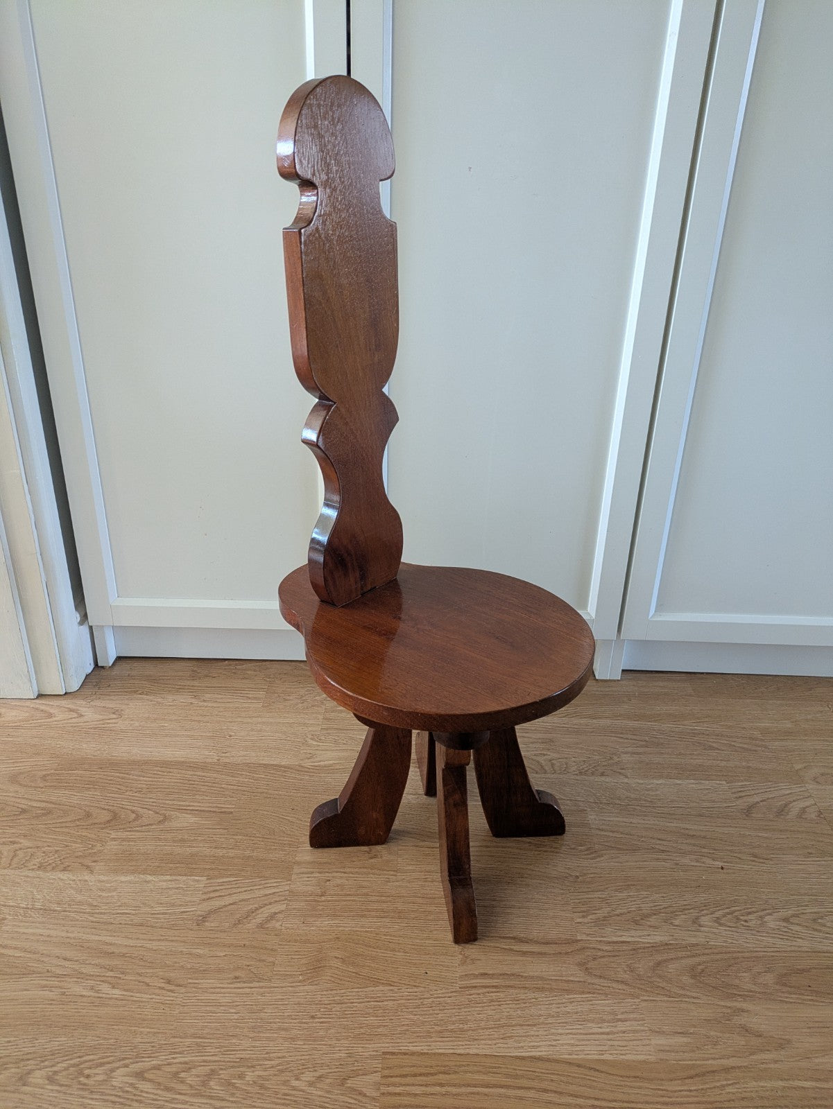 Early 20th Century Wooden Carved Spinning Chair Three Leg Tripod Child's Antique