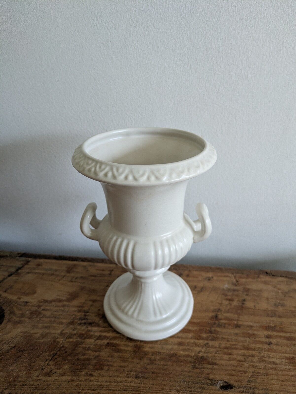 Vintage Dartmouth Pottery Urn Vase White Prop Mantle Flower Double Handle Vgc