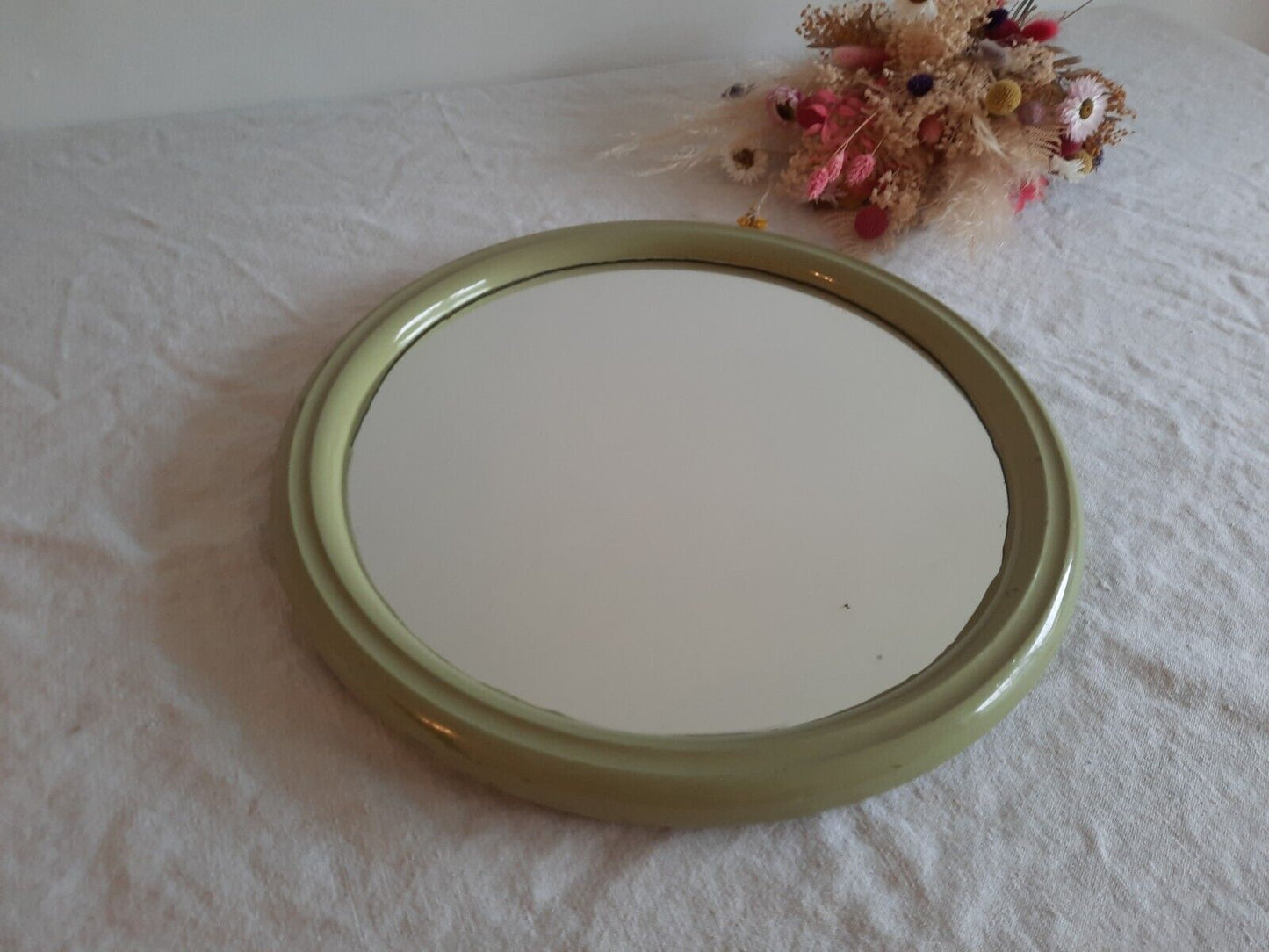 RETRO MID CENTURY DUTCH 'TIGER' ROUND MIRROR GREEN KITSCH ORIGINAL WALL PROP OLD