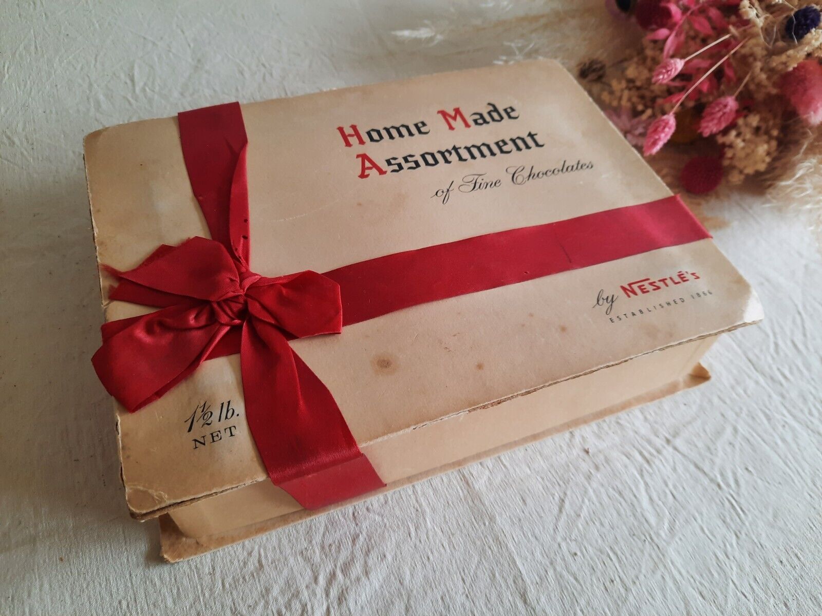 Vintage Nestlé Chocolate Advertising Box, c 1940's, 1/2lb, Home Made Assortment 