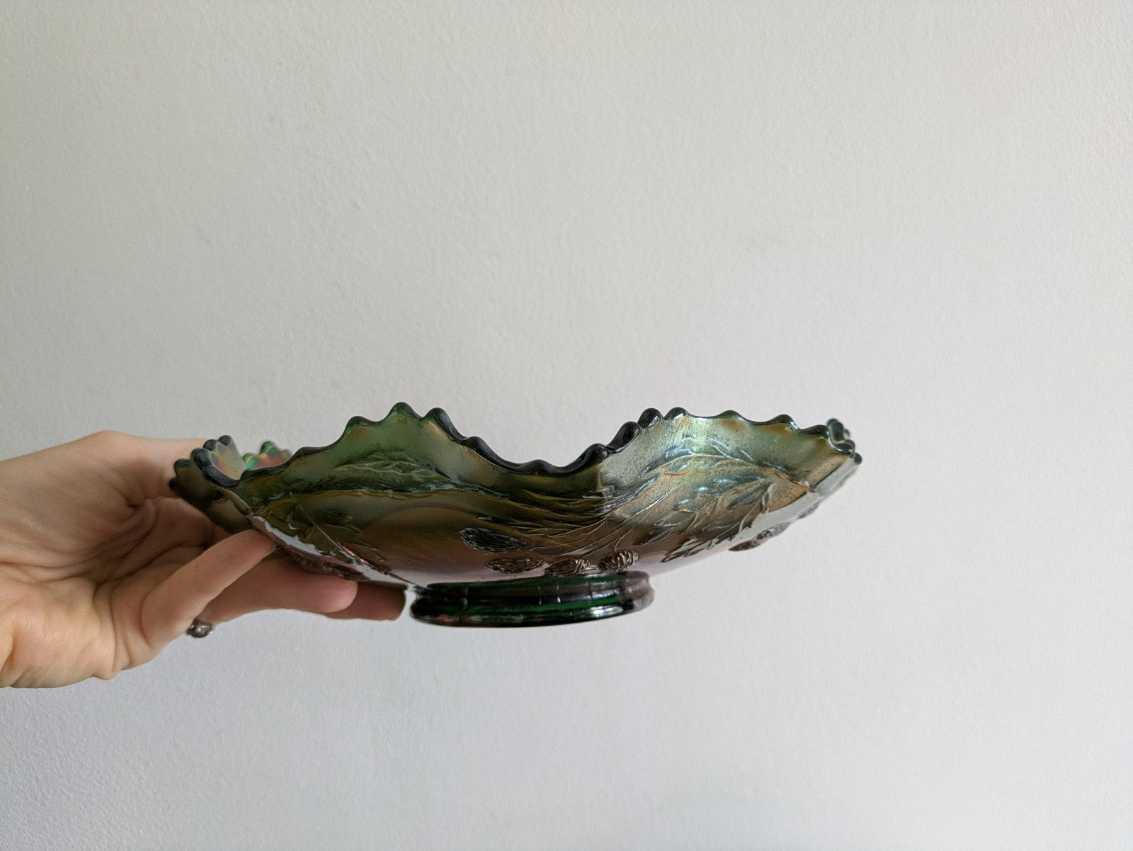 Fenton Peacock & Grape Green Iridescent Carnival Glass Ruffled Bowl Antique Rare