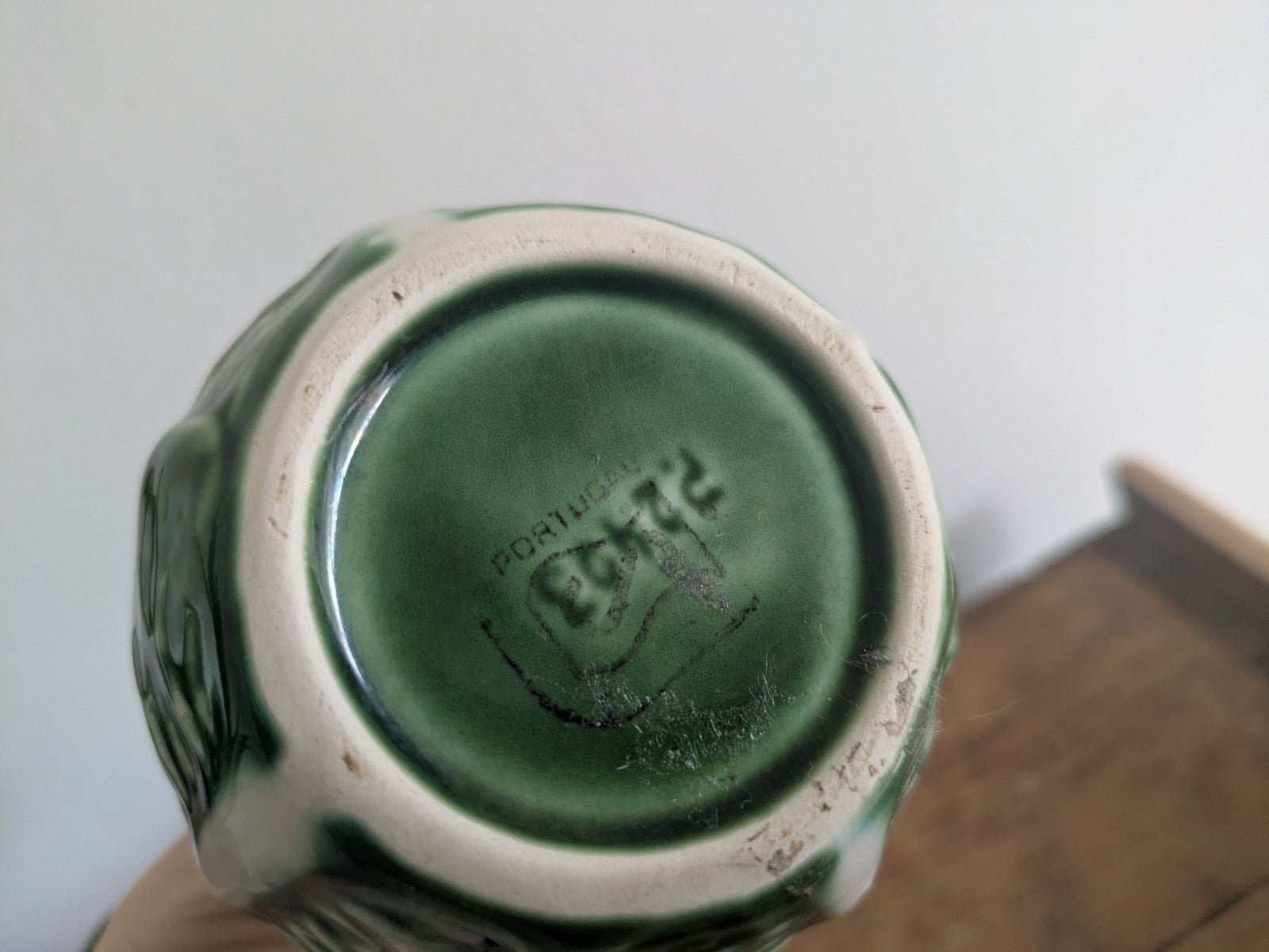 RARE Oil Aioli & Vinegar Cruet Plate Ceramic Green Cabbage Leaf Design Portugal