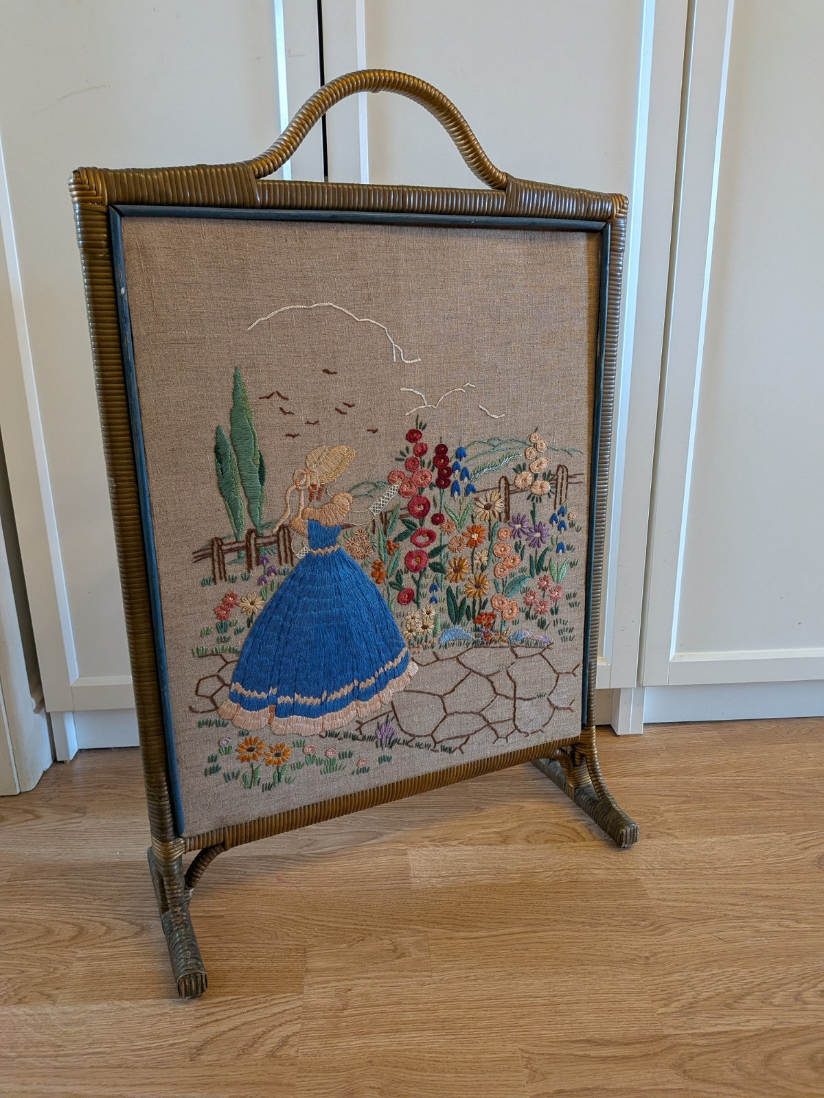 Vintage Art Deco Crinoline Lady Embroidery Fire Screen Retro Kitsch Needlepoint 