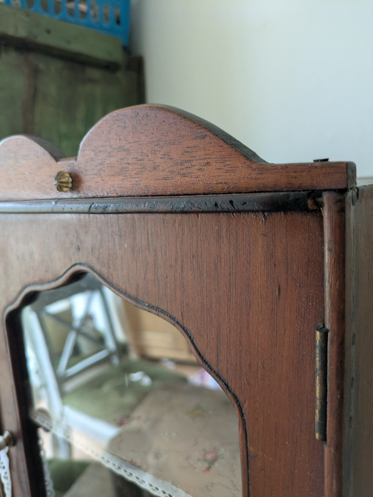 Antique Wooden Display Cabinet Shelves Vintage Wall Cupboard Bathroom Medicine 