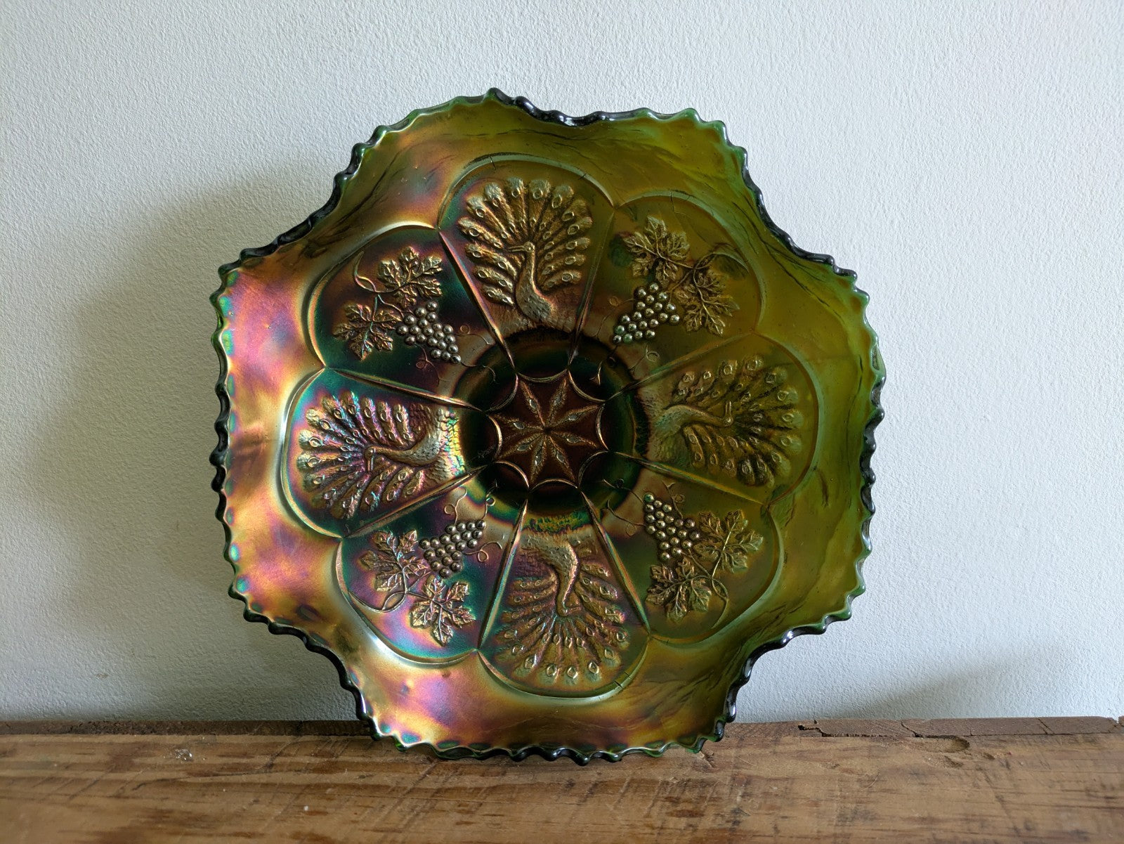 Fenton Peacock & Grape Green Iridescent Carnival Glass Ruffled Bowl Antique Rare
