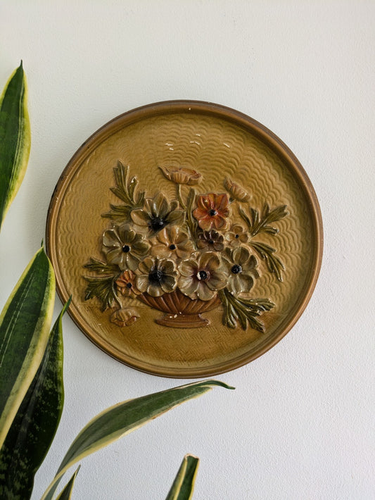 VTG 30s 29cm Gold Floral Hand Painted Chalkware Plaque 3D Plate Poppies Bouquet 