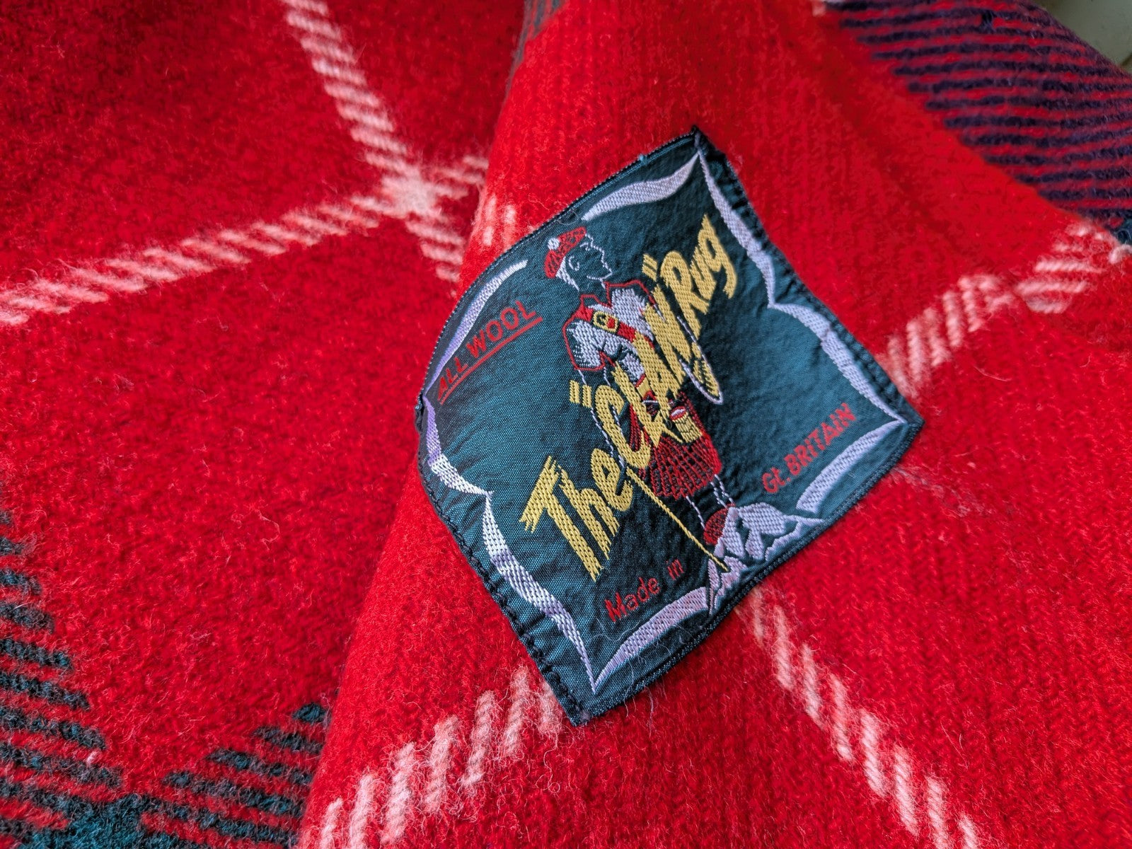 Red/Green All Wool Tartan Fringed Vintage Blanket 'The Clan' Rug Retro Scottish 