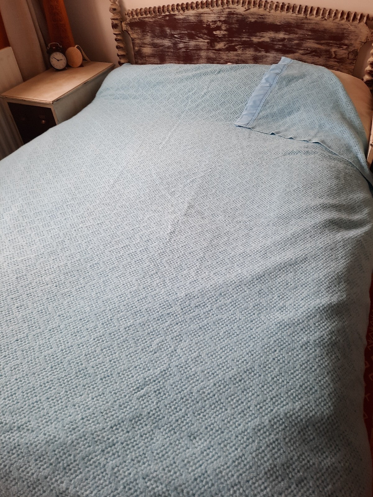 Vintage honeycomb pastel Blue cellular Blanket 226cm x 256cm retro Warm Throw 