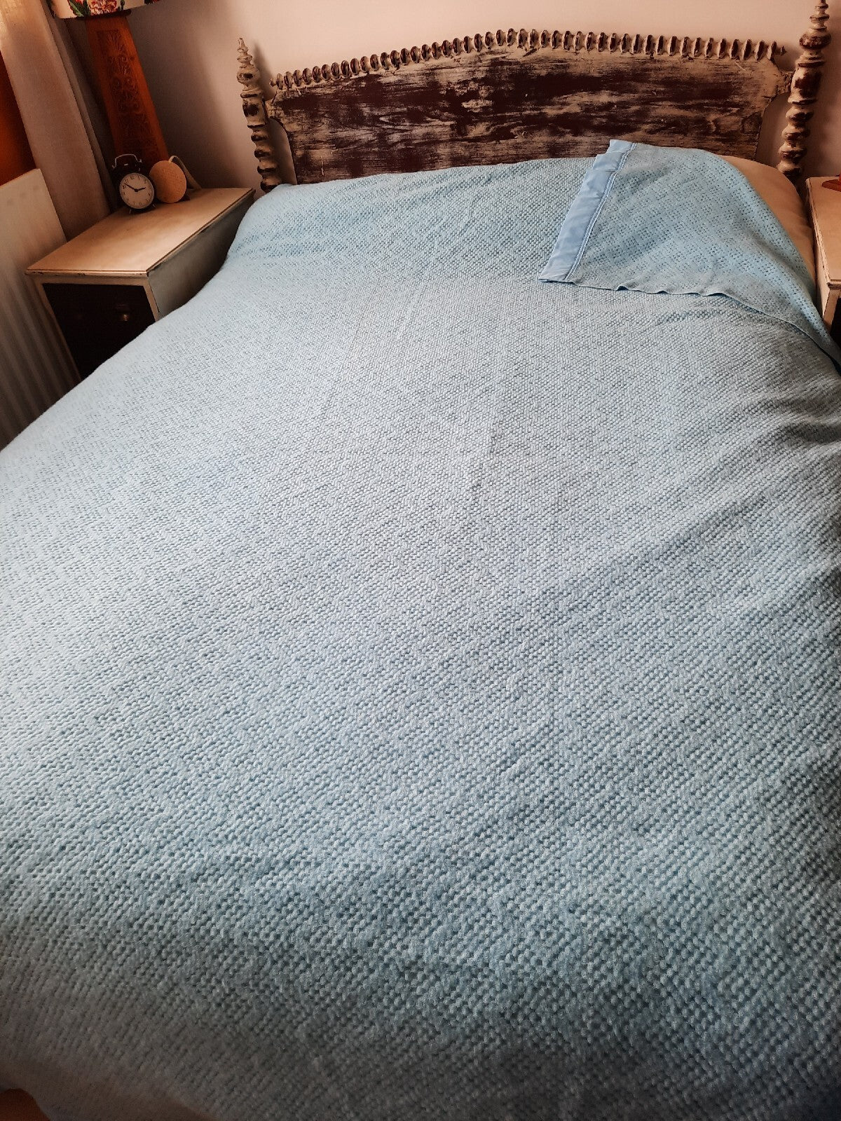 Vintage honeycomb pastel Blue cellular Blanket 226cm x 256cm retro Warm Throw 