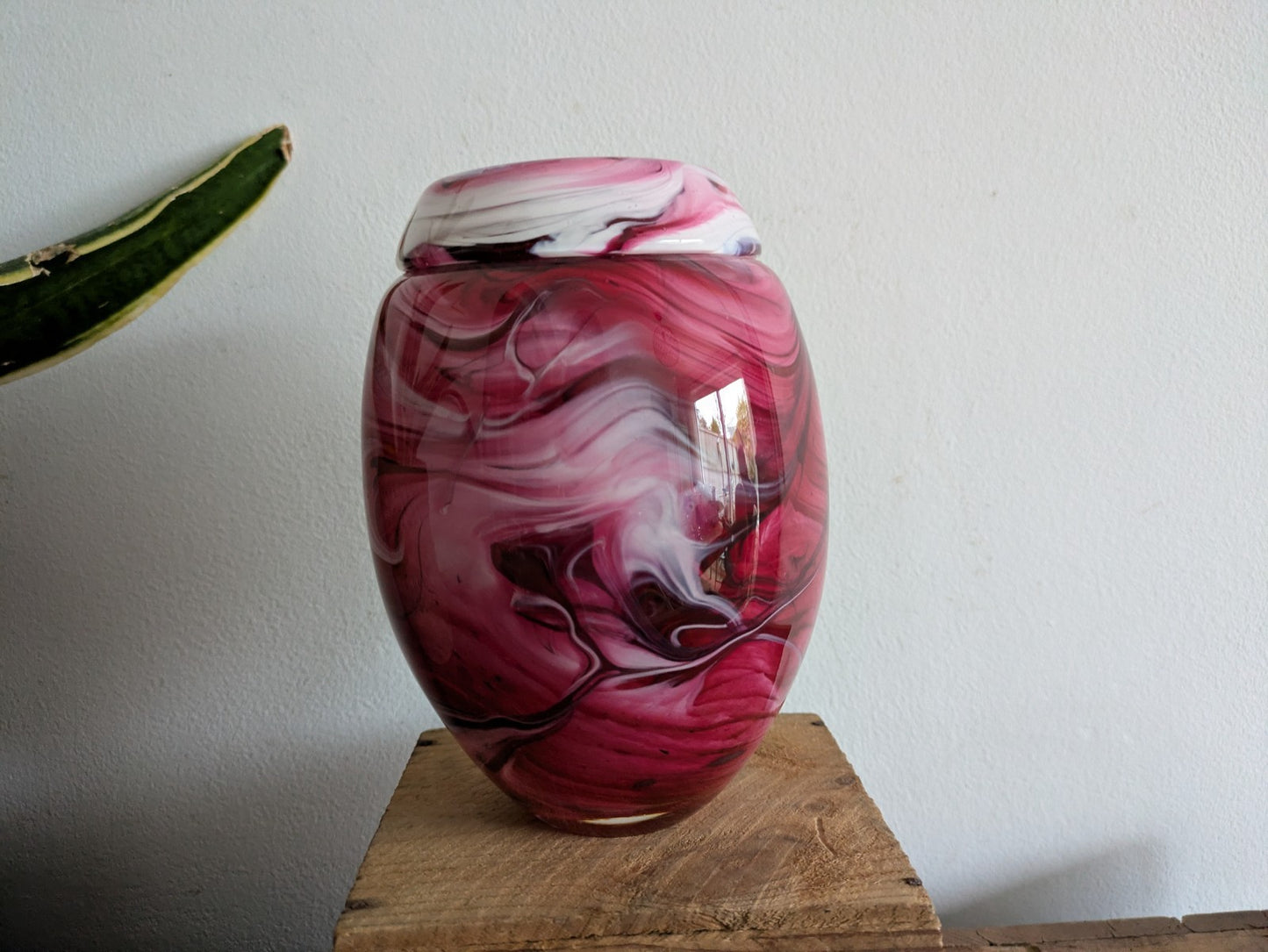 SIGNED Valletta Maltese Pink and White Candy Swirl Glass Vintage Vase XL Florist