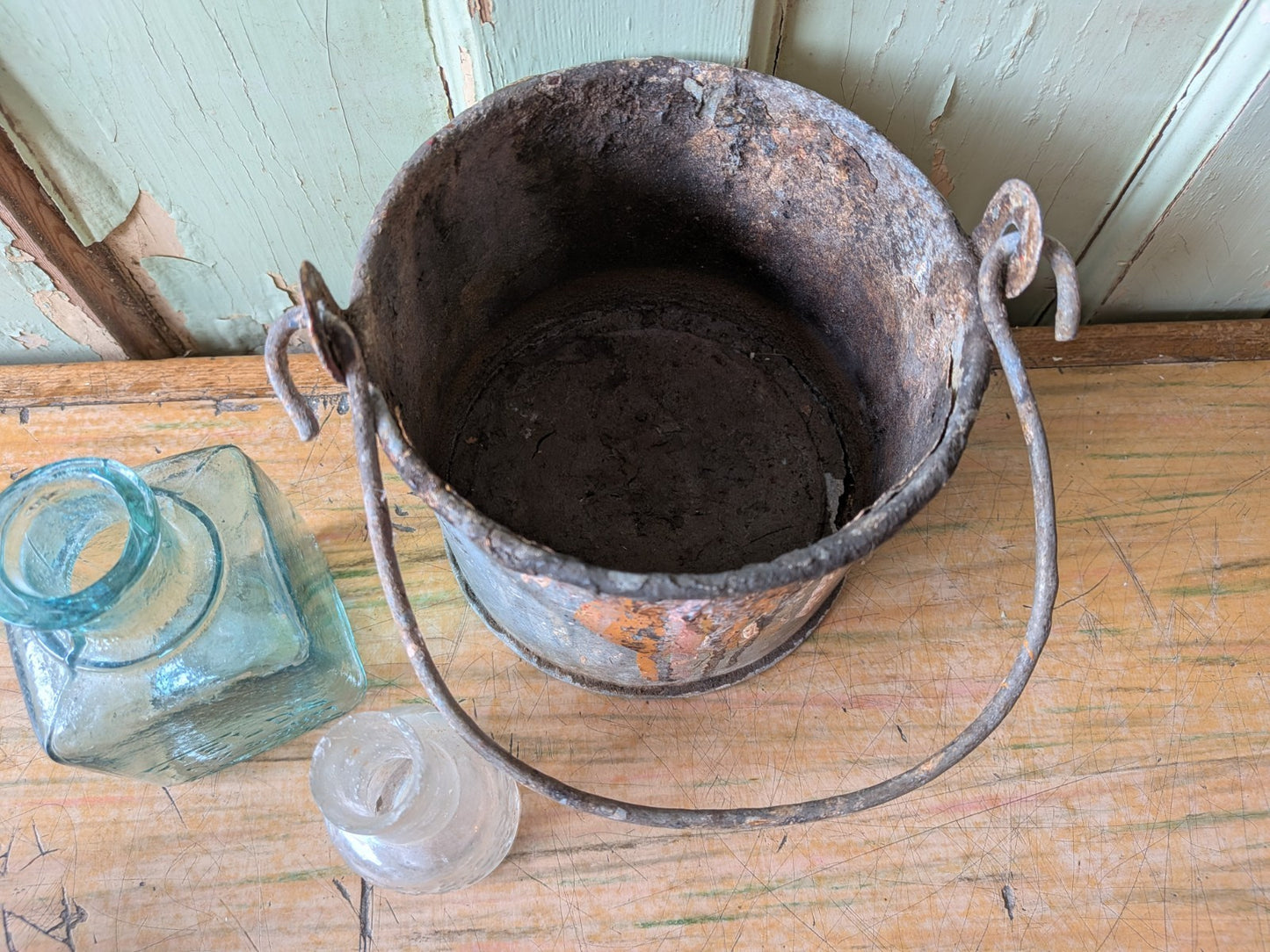 Small Mid 20thC Metal Paint Bucket Can Kettle Pail Planter Pot Prop Vtg Decor