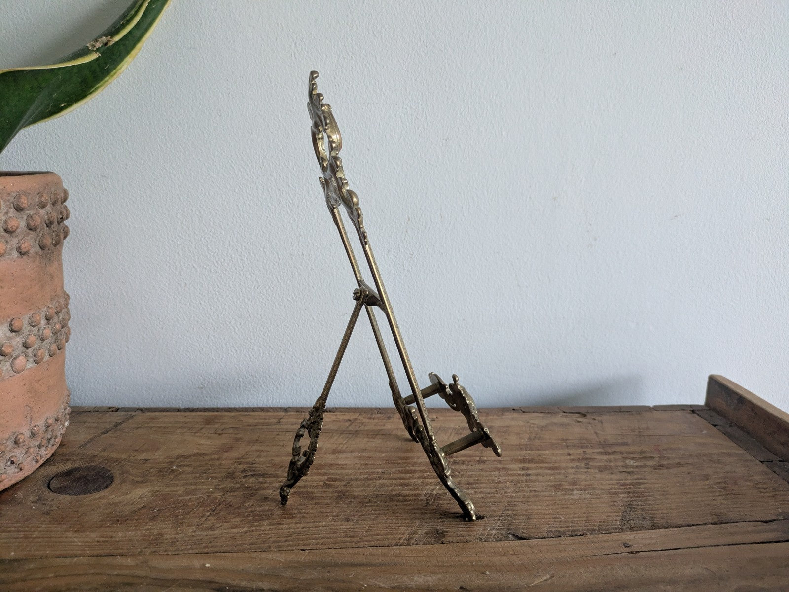 Decorative Brass Display Stand Easel Quality Heavy Brass Frame Ornate Rococo Vtg