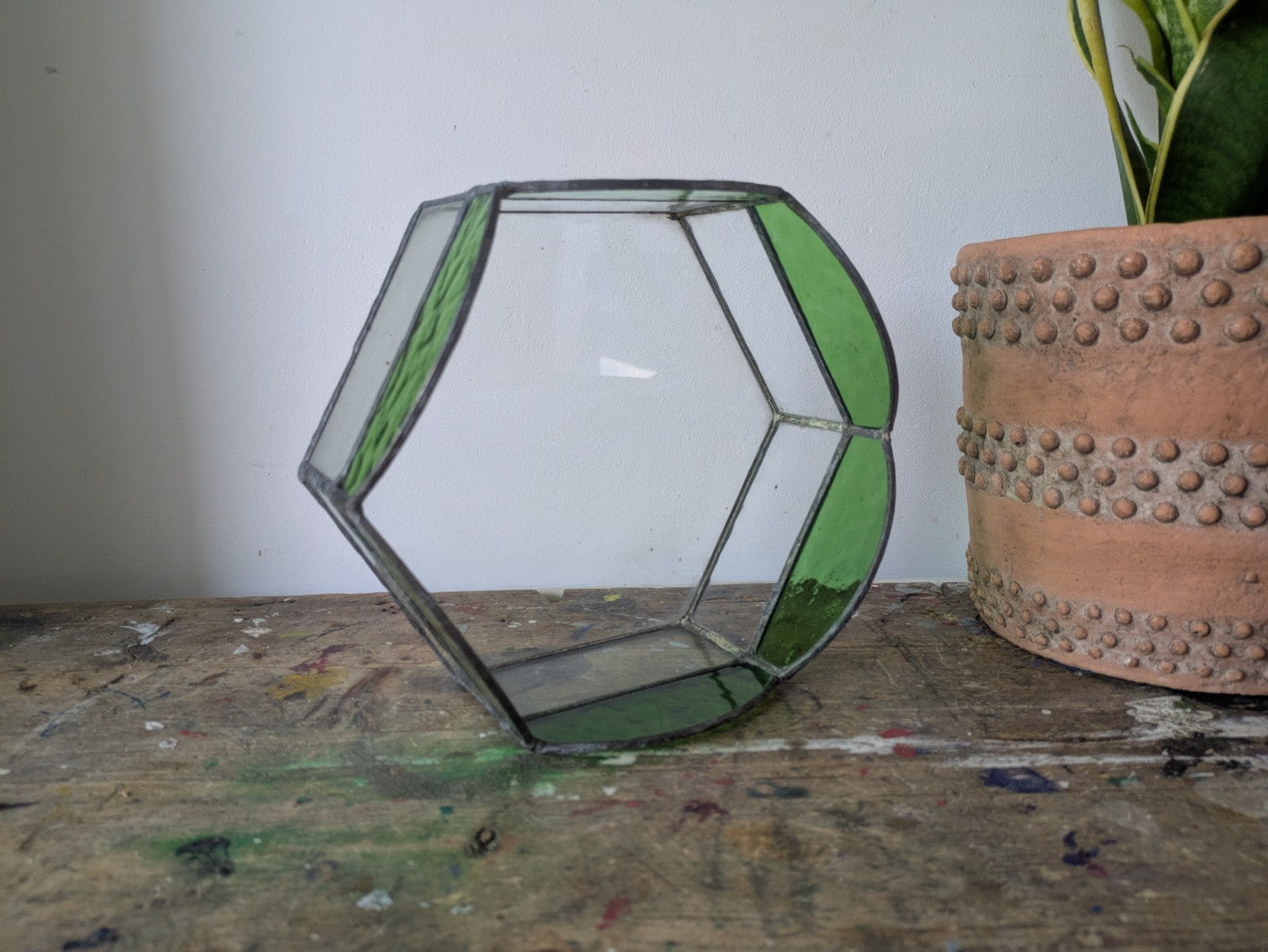 VTG Stained Glass Green Hexagonal Bowl Dish Fruit Serving Table Centre Leaded Vg