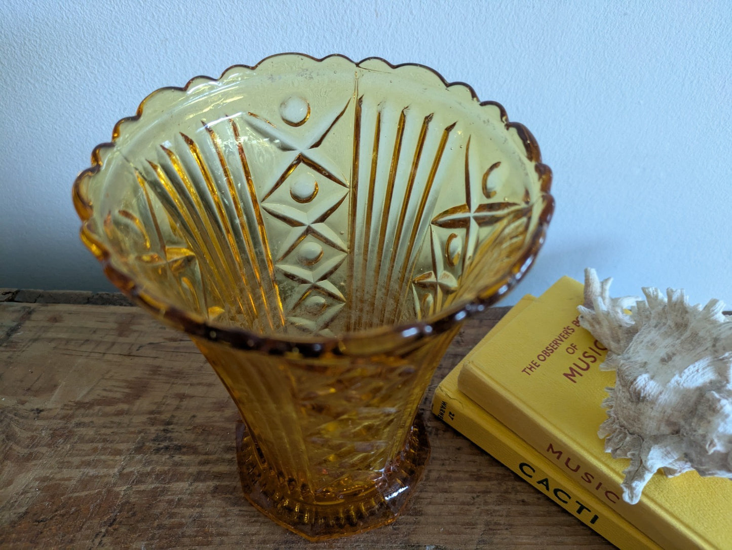 Vintage Art Deco Fluted Amber Glass Flared Vase Heavy Yellow Gold Flowers 17cm H
