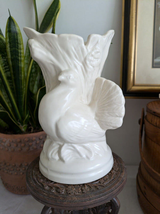 Original Vintage Retro White Dartmouth Devon Pottery Fantail Dove Bird Vase 803