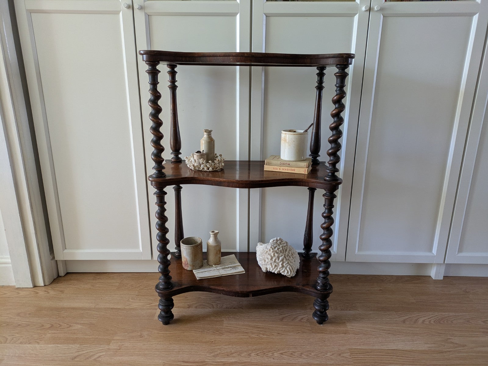 Antique Victorian Whatnot Mahogany Shelves Barley Twist Turned Legs Bookcase 
