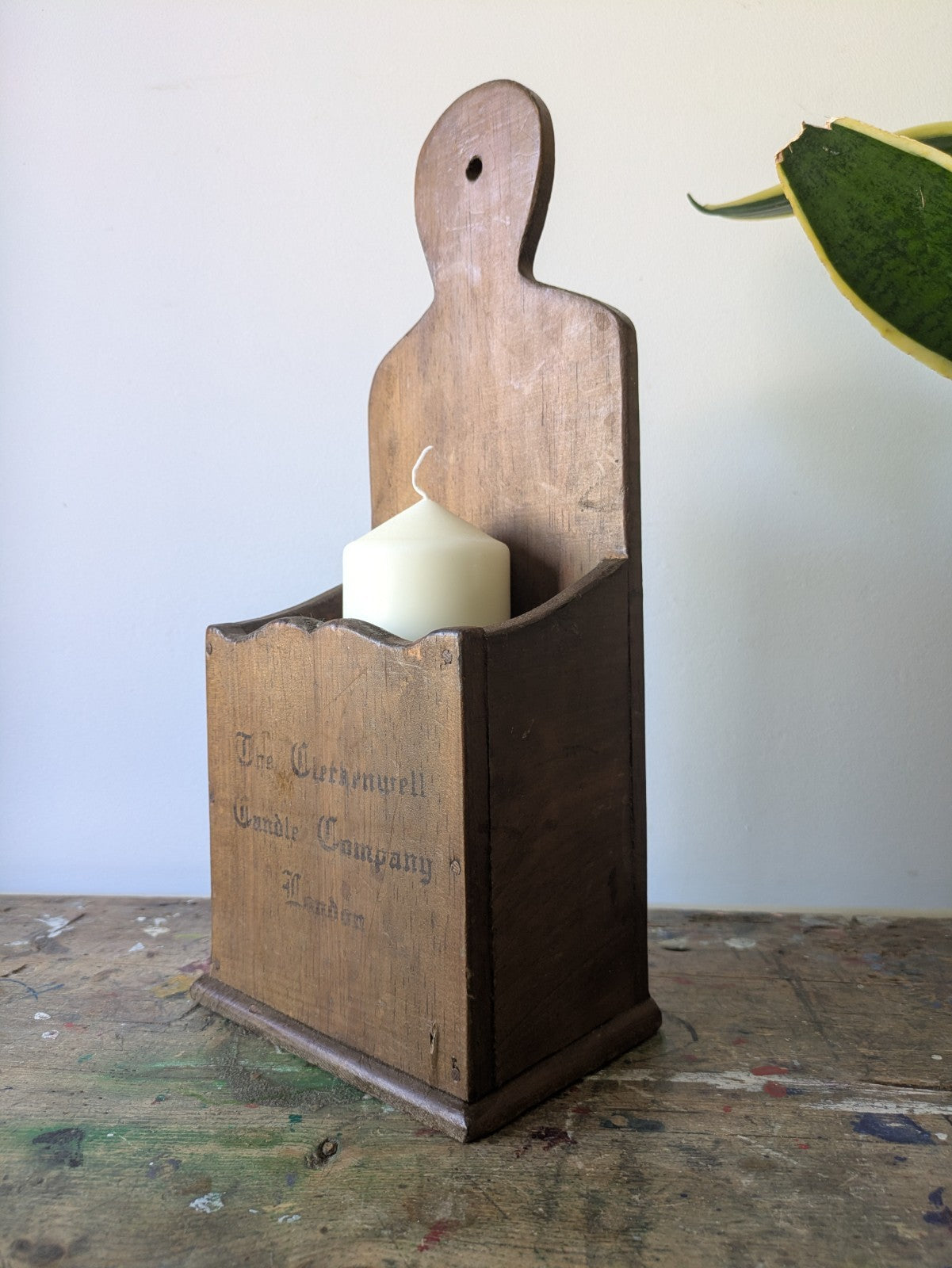 RUSTIC WOODEN COUNTRY HOUSE GOTHIC CHURCH STYLE CANDLE BOX WALL SCONCE VTG STYLE