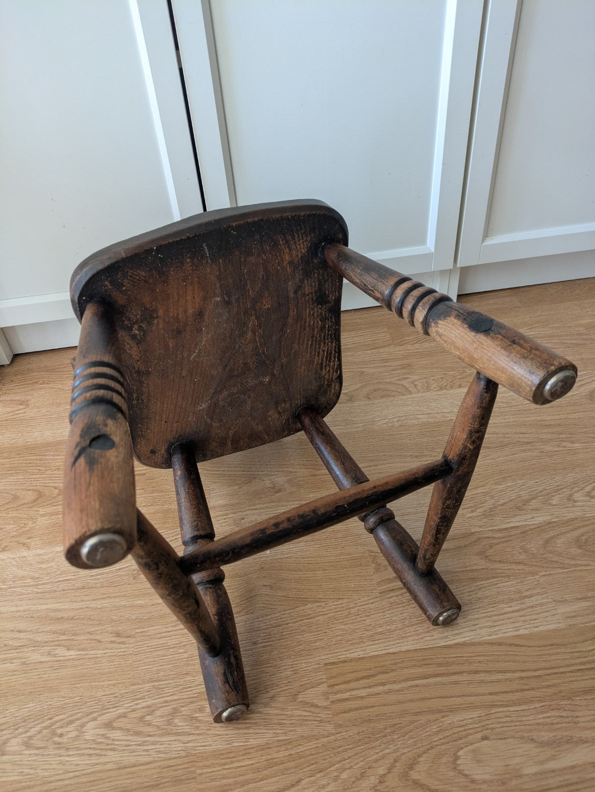 Antique Lyreback Elm childs Arts And Crafts Fiddle Back Chair VTG Original Prop 