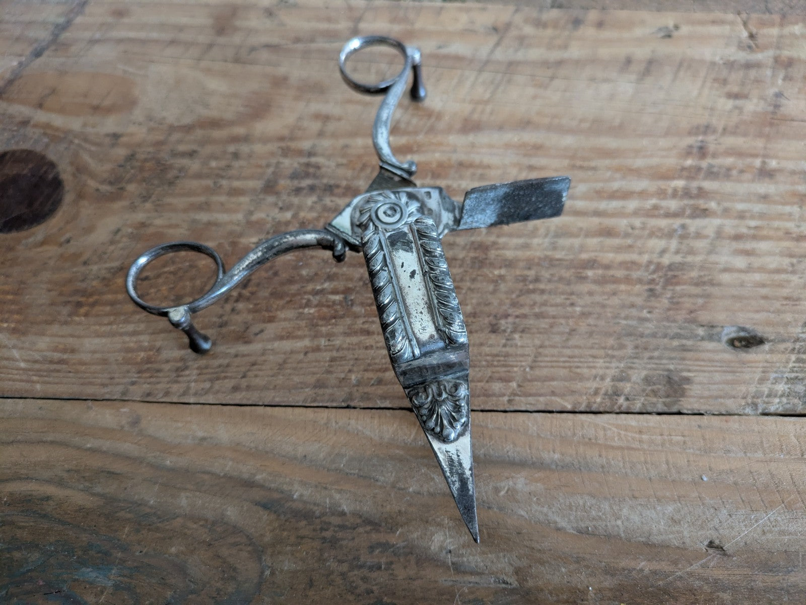Silver Plate Vintage Victorian Antique Pair Candlesnuffers Wick Cutter Scissor