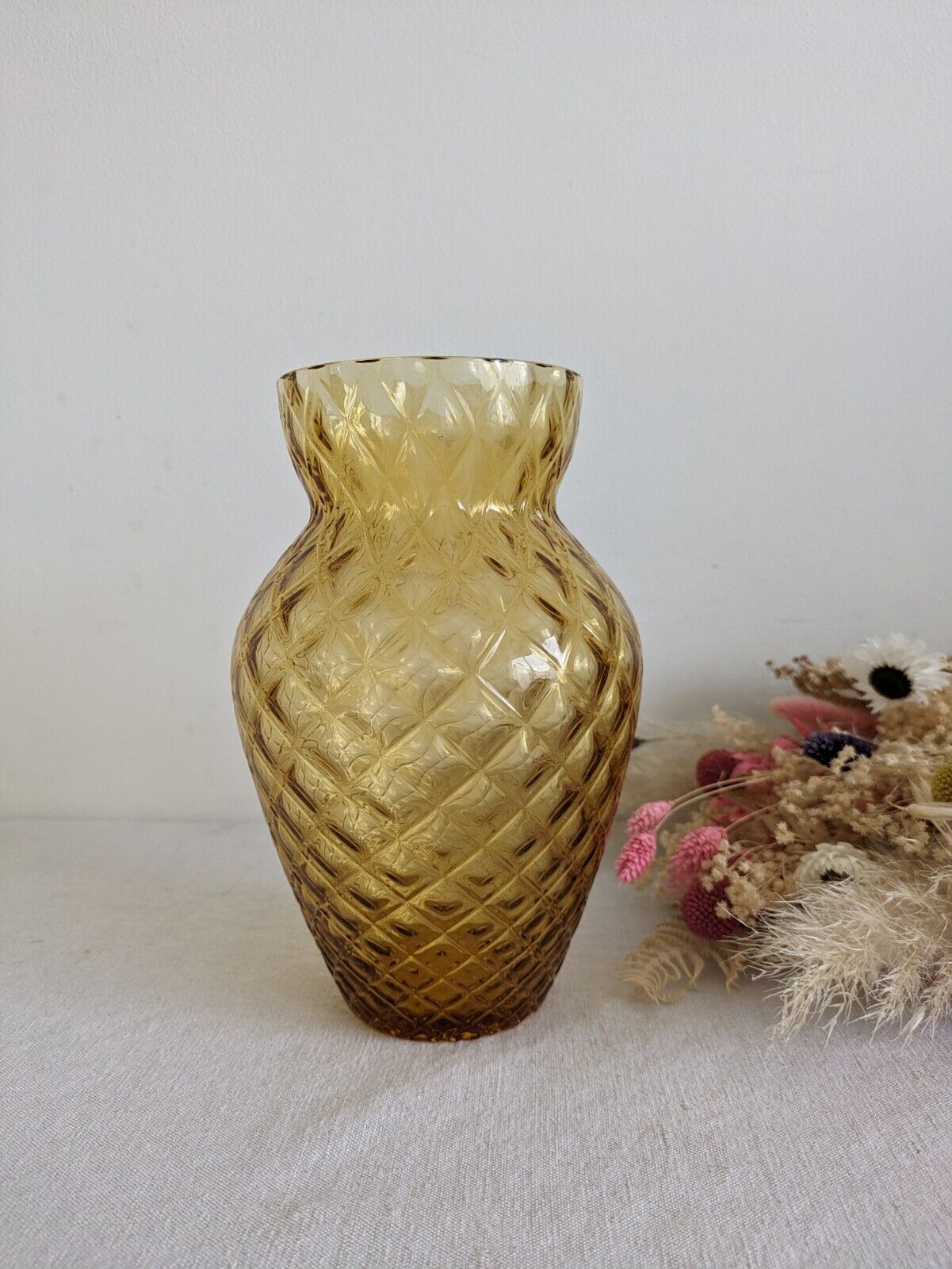 VINTAGE CZECH BOHEMIAN BORSKE SKLO CARO OPTICAL QUILT GLASS VASE AMBER YELLOW 