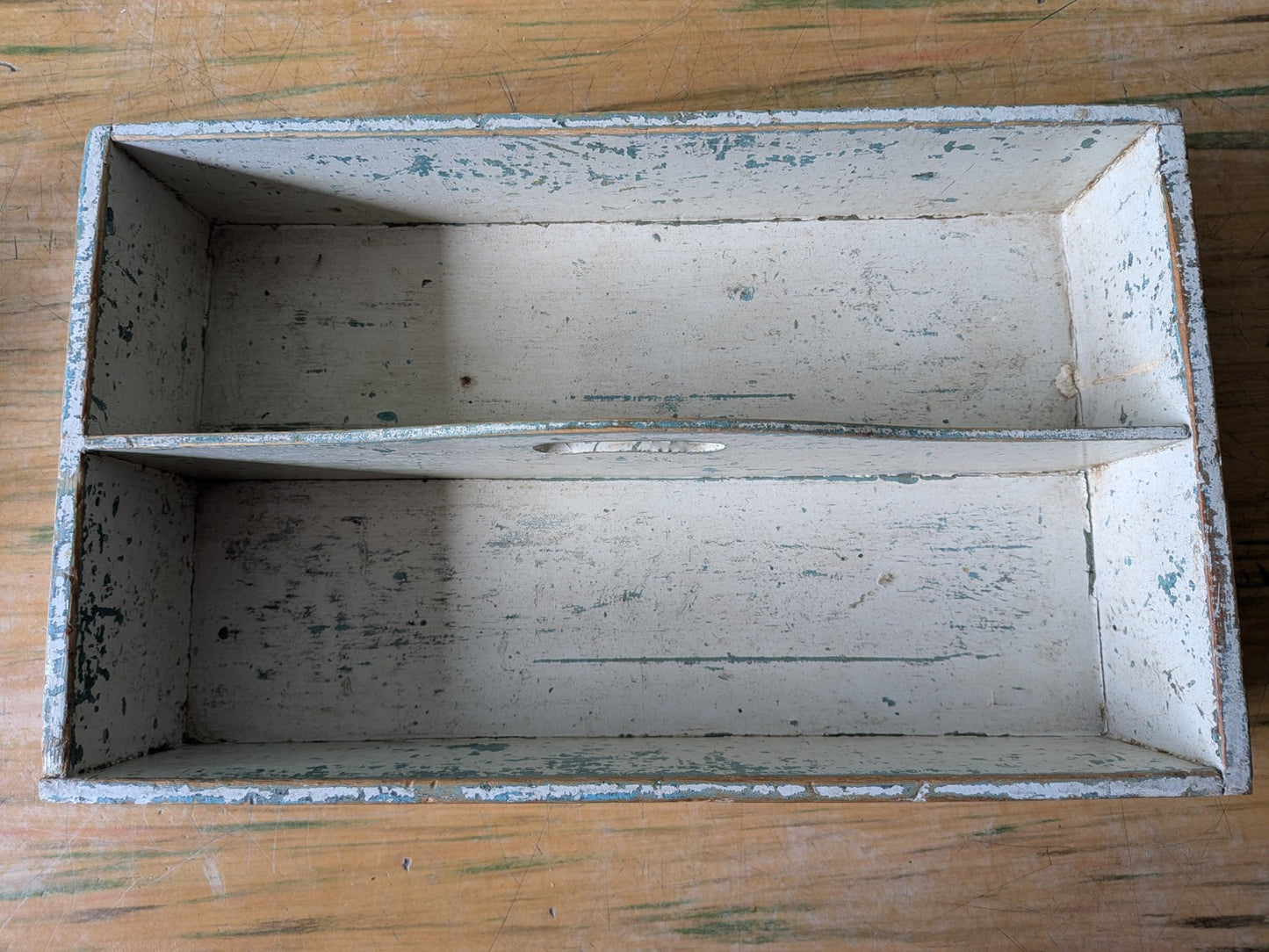 Vtg Distressed Paint Antique Wooden Cutlery Tray Box Kitchen Trug Sectional Prop