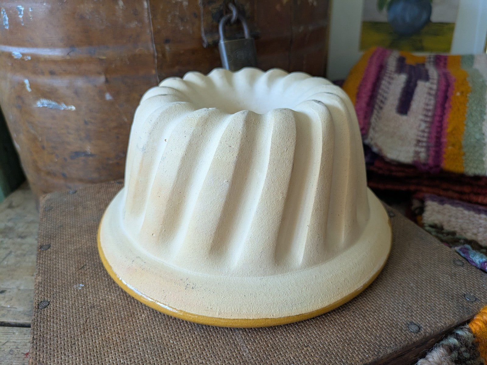 Vintage Ceramic Bundt Cake Mould Retro Yellow Bright Kitchen Prop Baking Old 