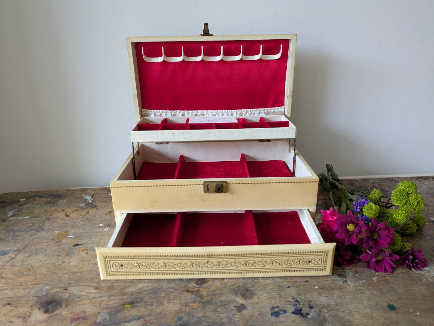 Vintage MELE 3 Tier Jewellery Box Faux Leather Made in U.S.A 1950s Red Velvet
