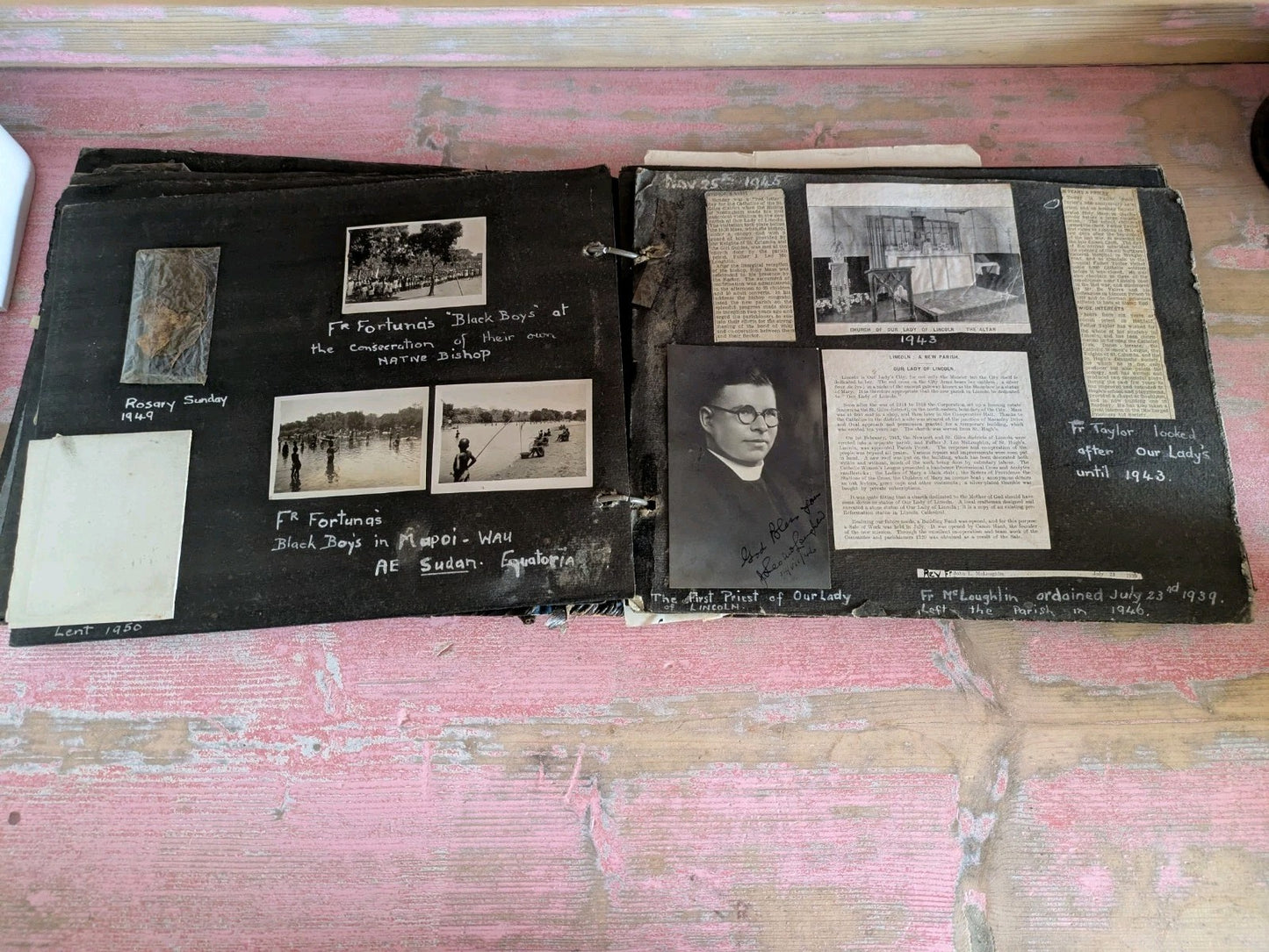 Vintage 1940s WW11 Egyptian Leather Brown Large Photo Album Full Ephemera Photos