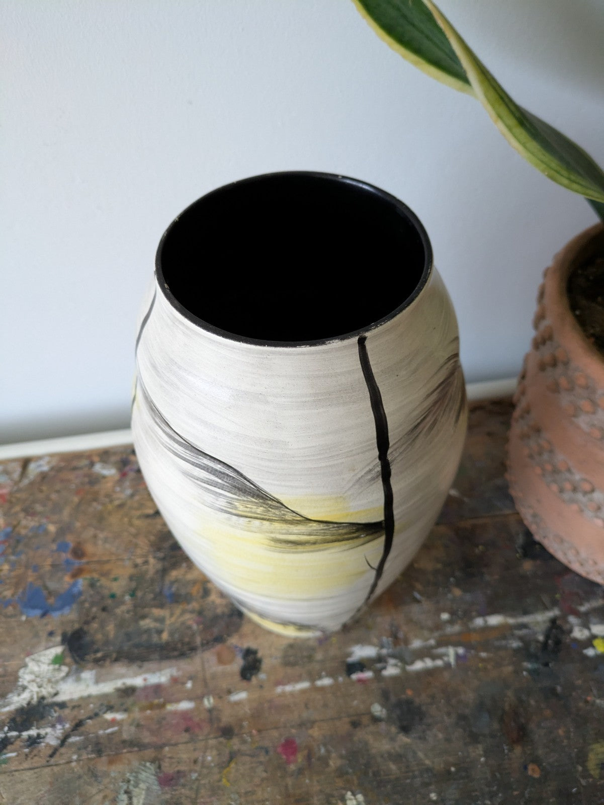 Brentleigh Ware Ballina Vase Large Decor Clay Pottery Palm Leaves Retro Kitsch