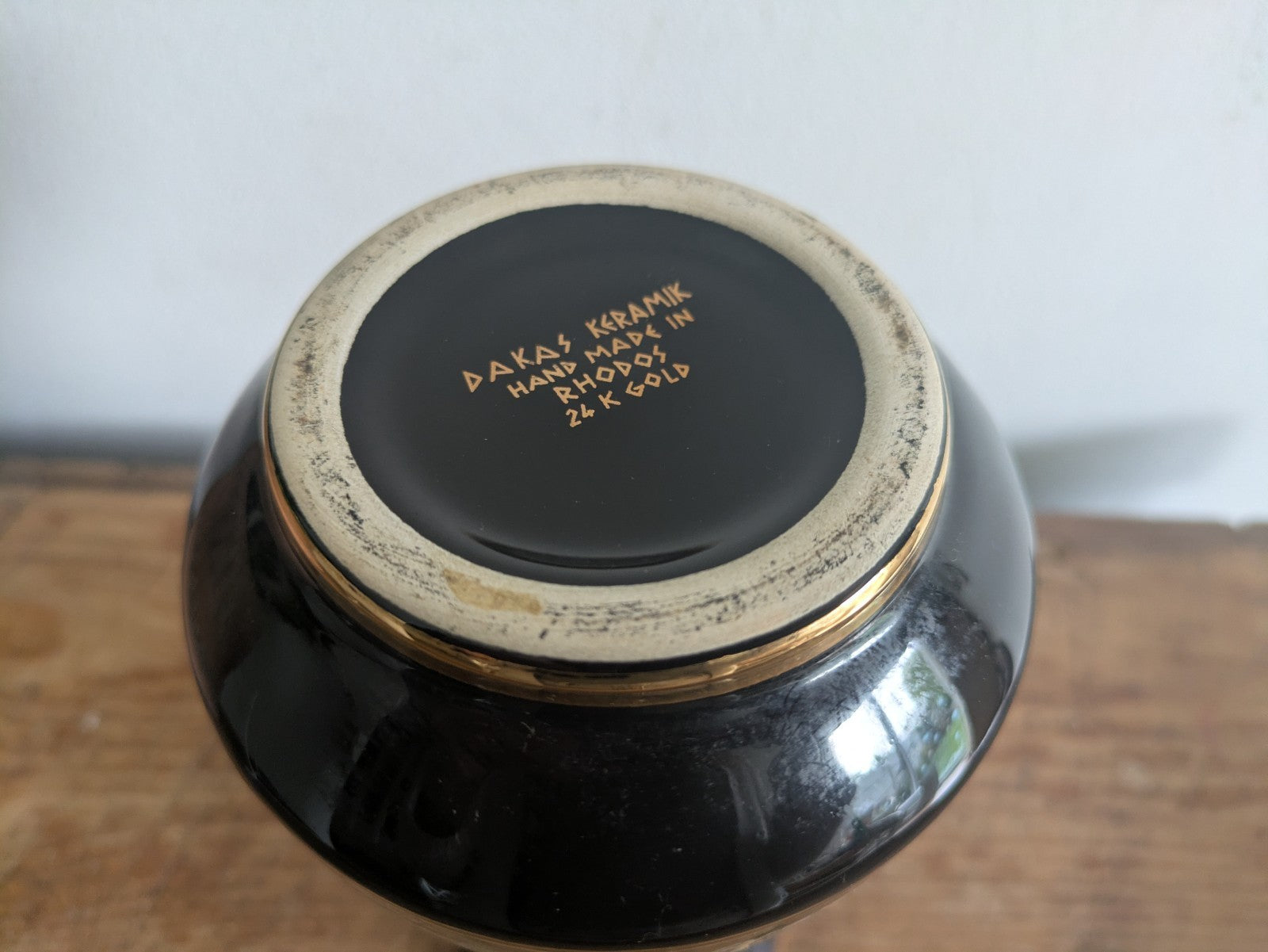 Neofitou Dakas Keramik Vase Hand Made in Greece 24K Gold Rhodes Black Vintage 