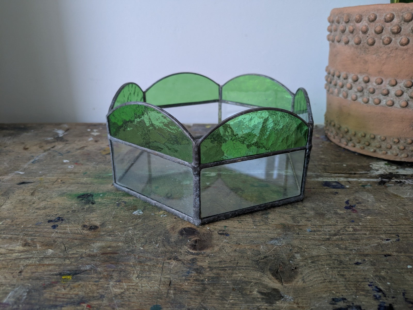 VTG Stained Glass Green Hexagonal Bowl Dish Fruit Serving Table Centre Leaded Vg