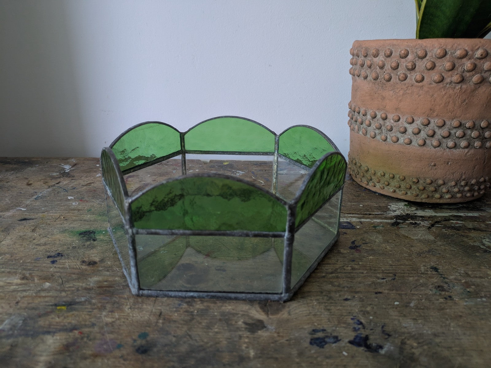 VTG Stained Glass Green Hexagonal Bowl Dish Fruit Serving Table Centre Leaded Vg