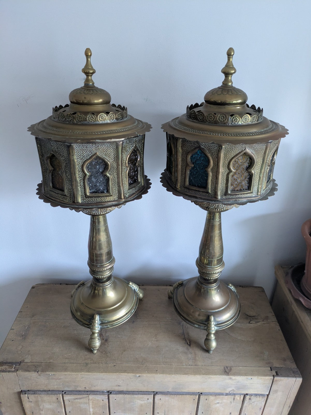 VTG Moroccan Brass Floor Lamps Stained Glass Gothic Original Pair Lights Props 