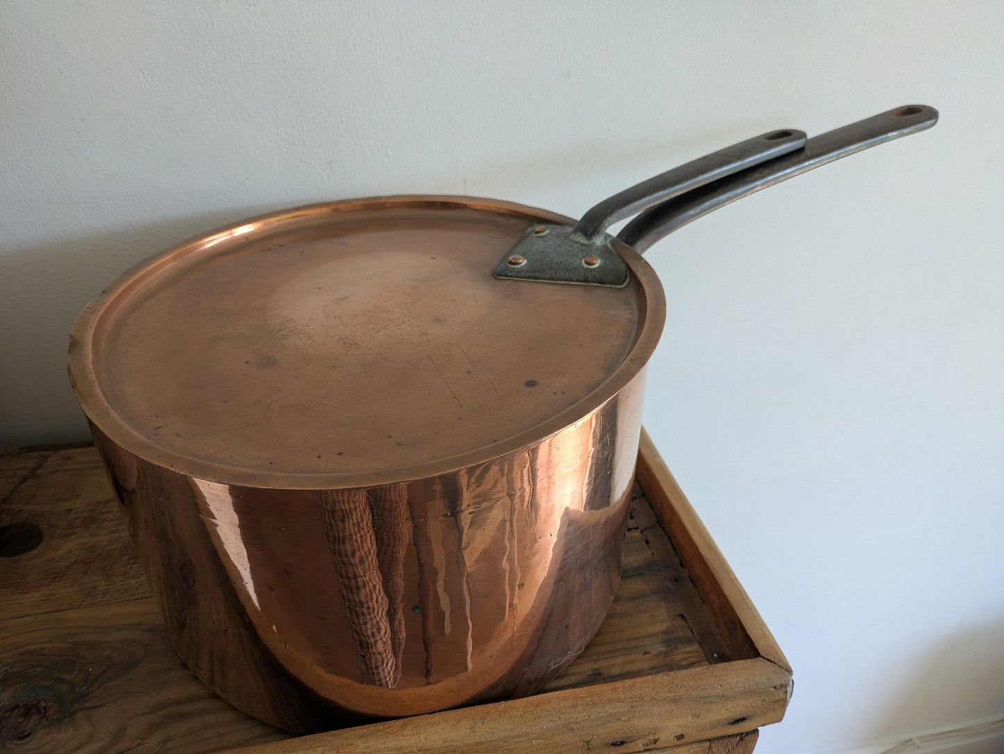 X Large Antique Georgian Copper Sauce Pan 6.9kg 32D 18.7H XL Huge Chef Cooking