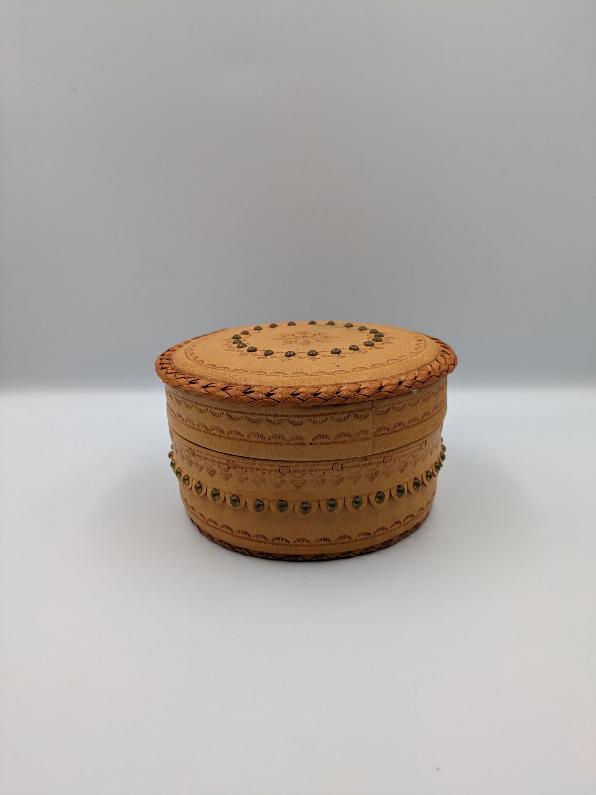 Vintage 1970s Leather Round Keepsake Trinket Box Hand tooled Handmade Sewing Vgc