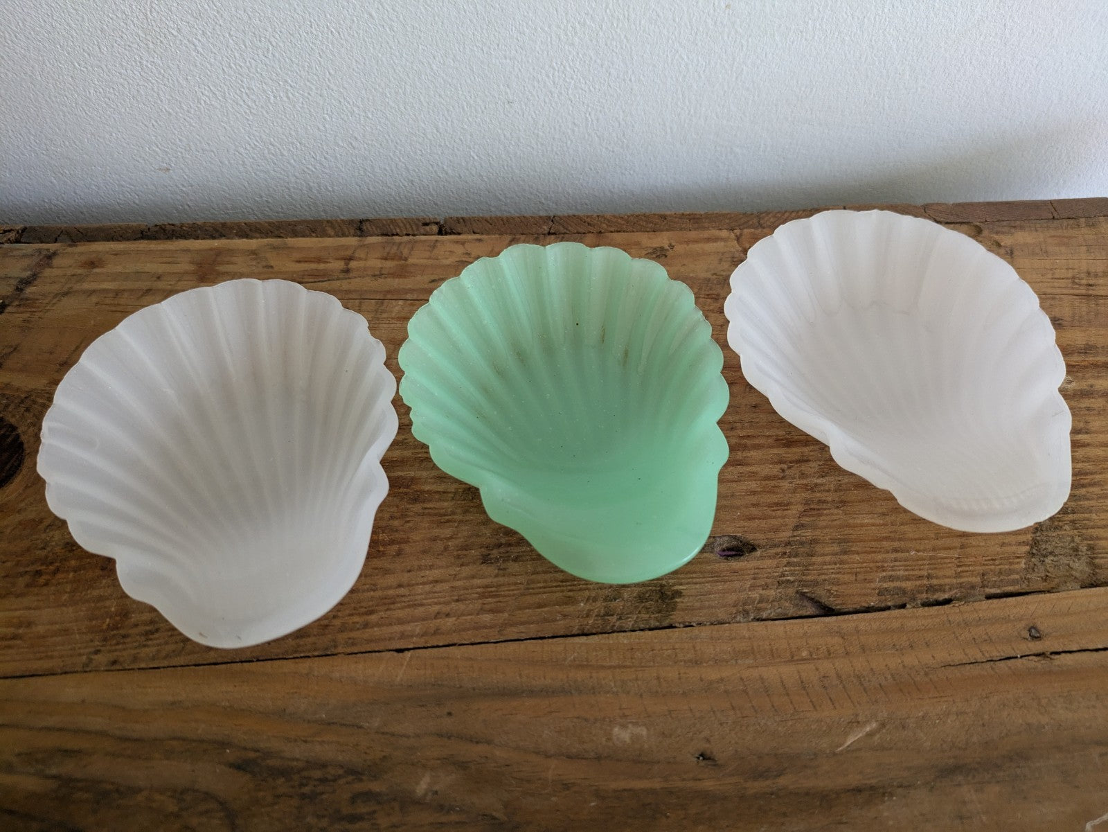 3x Vintage Uranium Green White Milk Glass Bowls Dishes Shell Clam Art Deco Early