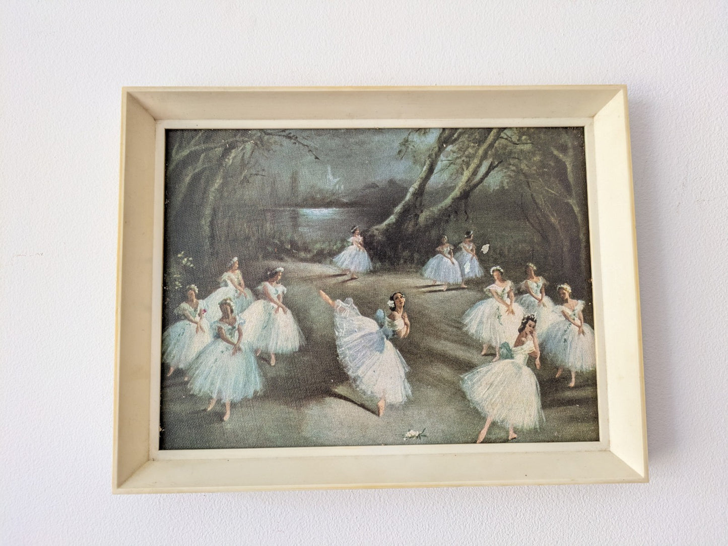 Vintage Giselle Print Of Ballet Swan Lake By Carlotta Edward’s Plastic Frame 70s