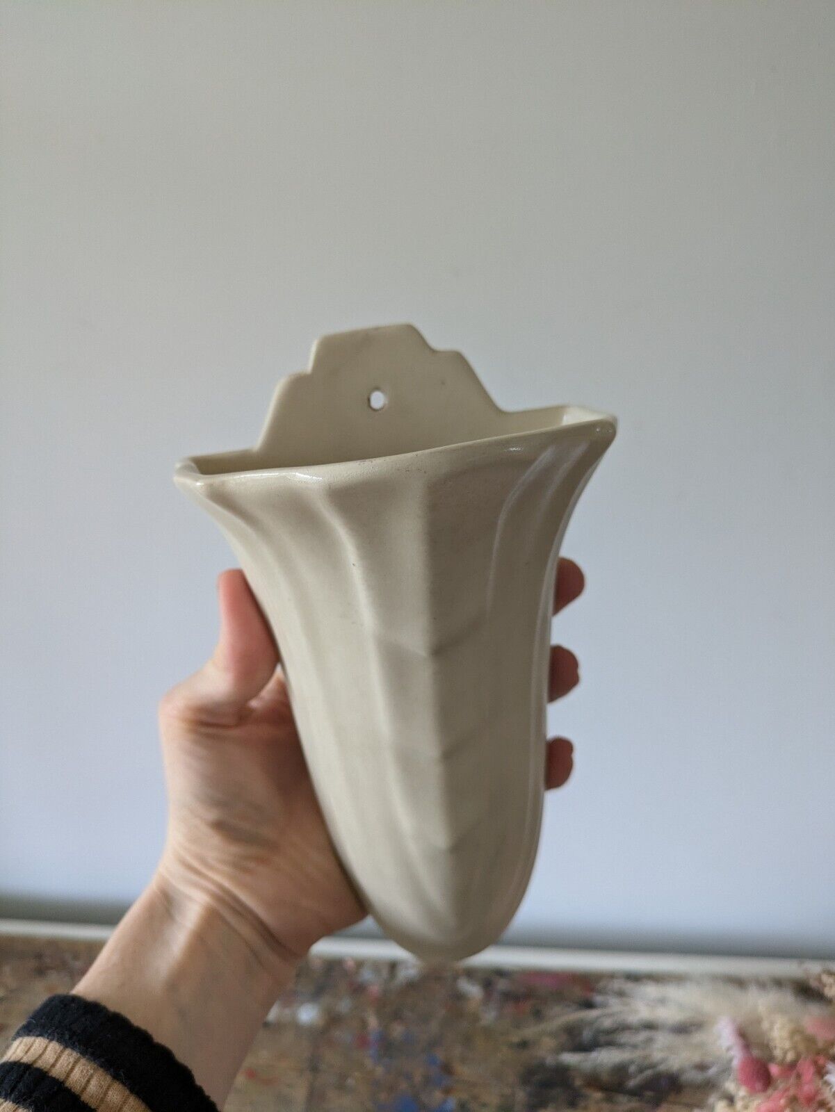 Vintage 1930s Lovatts Pocket Vase Art Deco Pottery Display Wall Planter Pot