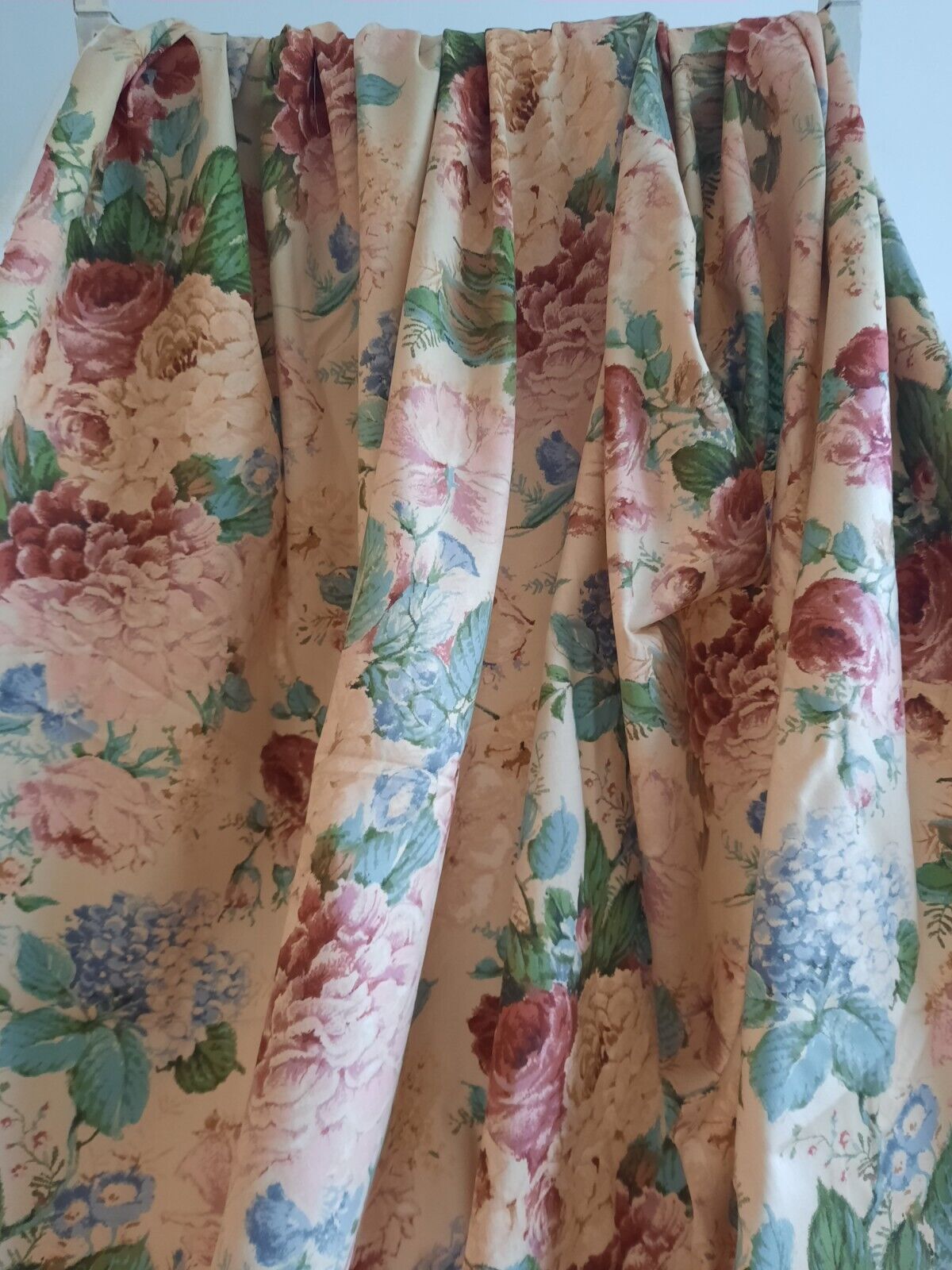 Country house floral curtain Fabric Material cotton Cabbage Rose Floral Vtg 3.3m