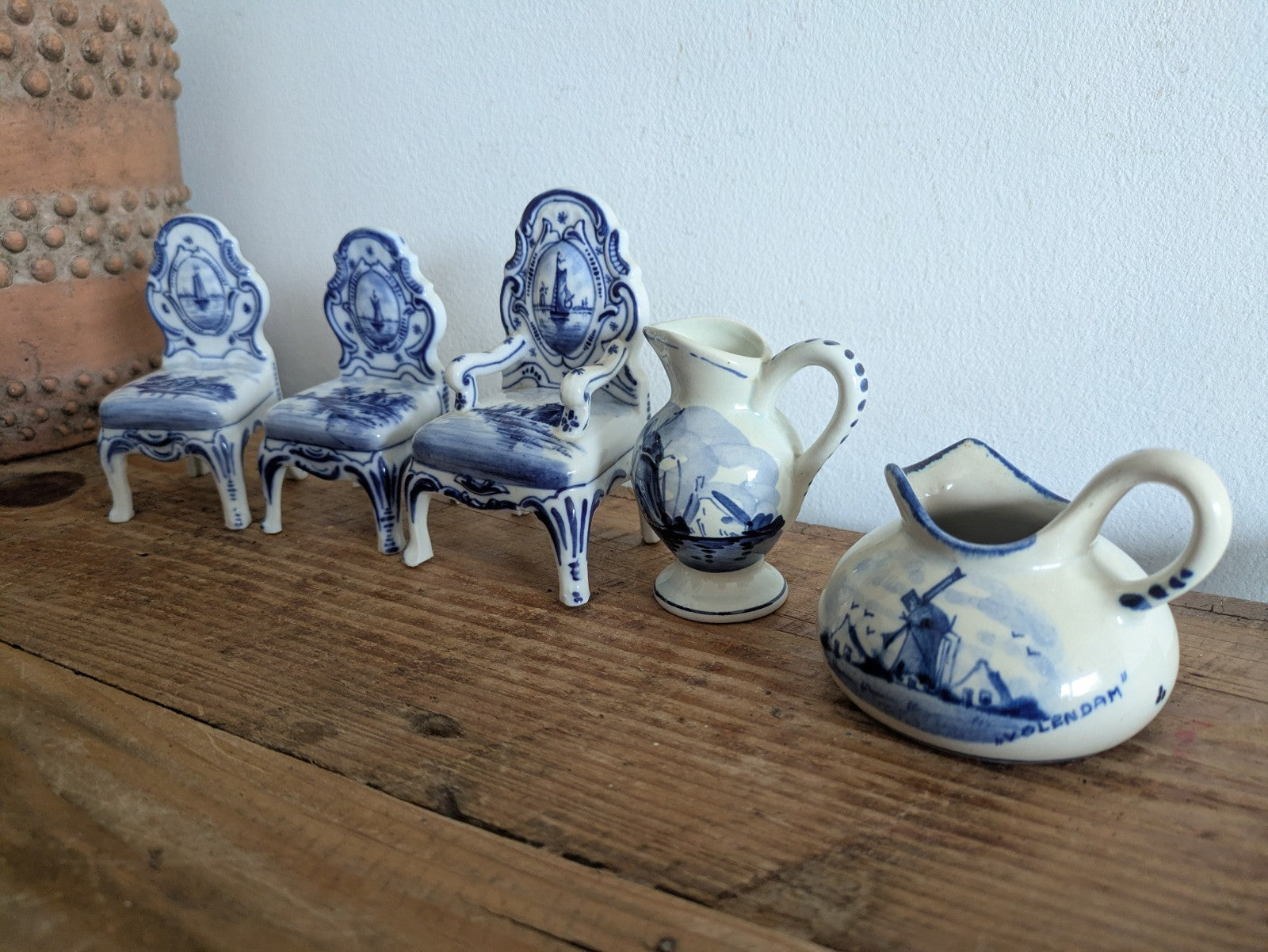 Vintage Porcelain Delft Holland Zeneth Jug Pitcher Mini Chair Armchair Blue Whit