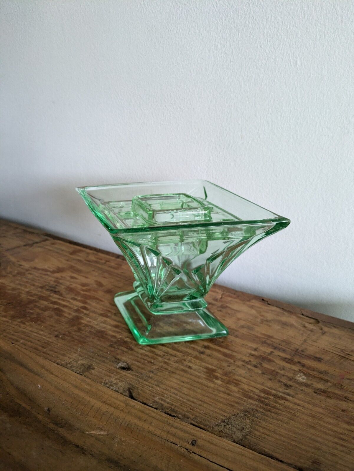 Stunning Bagley Art Deco Green Glass Flower Vase Bowl Vintage Antique Spinette