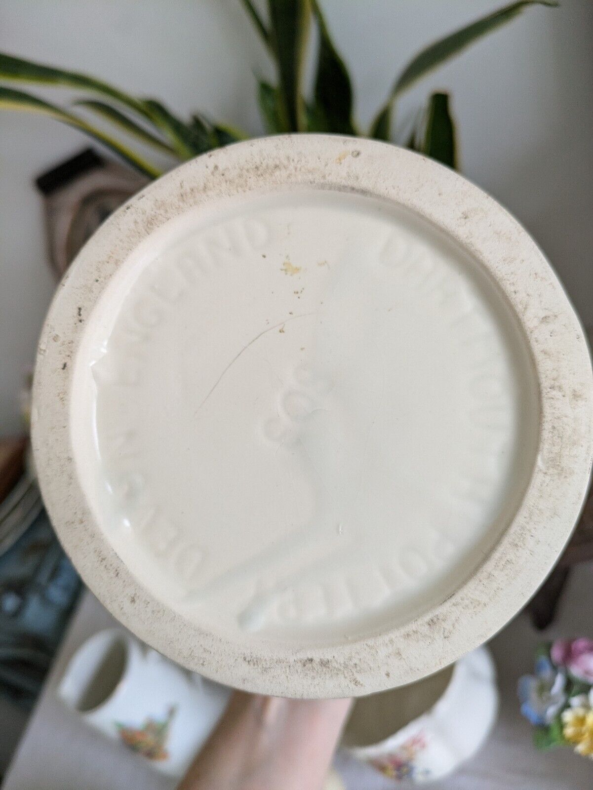 Original Vintage Retro White Dartmouth Devon Pottery Fantail Dove Bird Vase 803