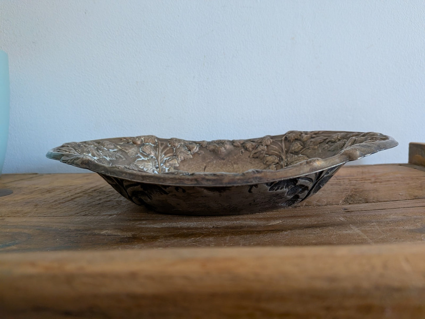 Vintage Silver Plate Grape Dish Prop Dish Metal Antique Prop Film TV Serving Old