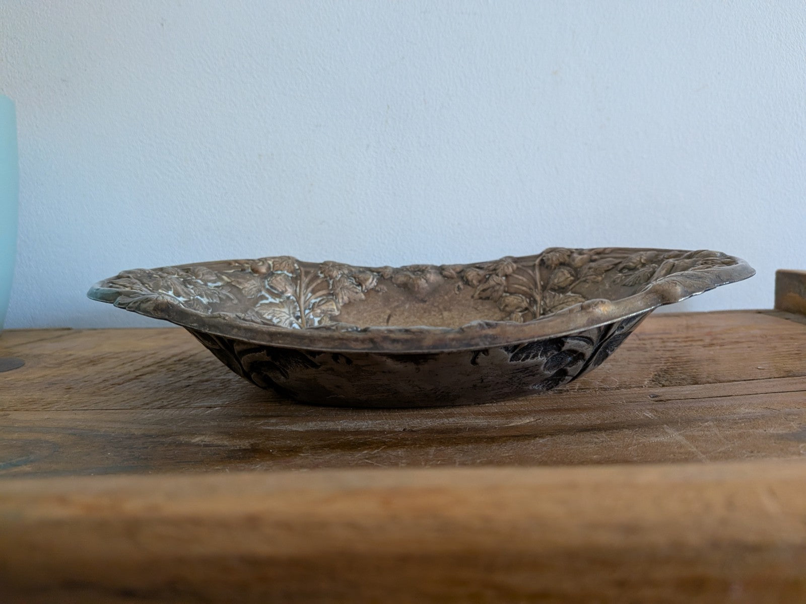 Vintage Silver Plate Grape Dish Prop Dish Metal Antique Prop Film TV Serving Old