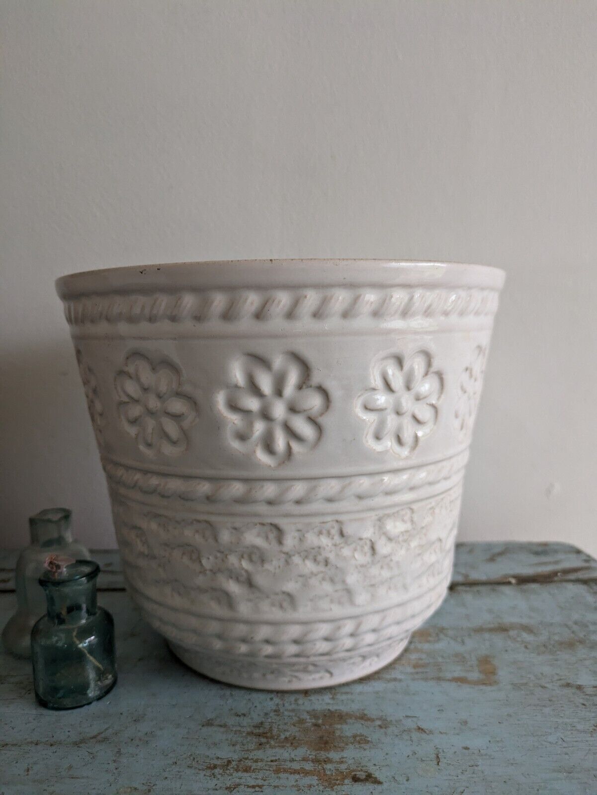 XL Mid Century West German Plant Pot Bay Keramik White Brown Floral Pattern Vtg